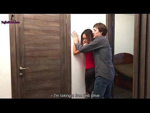 ❤️ සරාගී රියල්ටර් ඇගේ මහල් නිවාසය විකුණමින් සිටියදී ඇගේ පුකට සංවේදී ලෙස කම්පා කරයි - ක්‍රෙම්පායි ගුද අශ්ලීල si.pornado-co.ru ☑